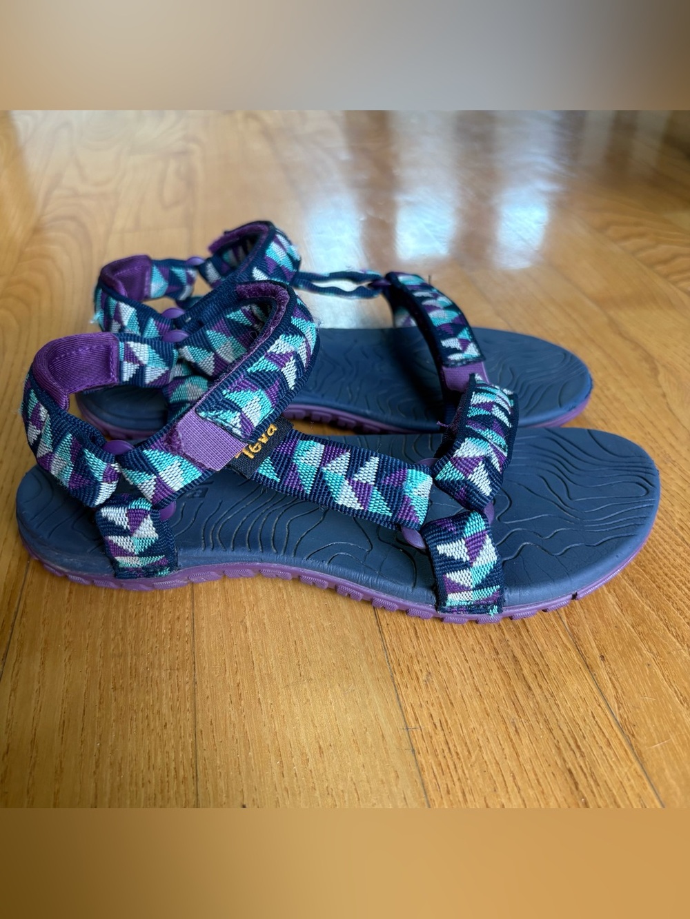 Teva Kids' Hurricane 3 sport sandals Blue Purple Teal Summer Girls Size 2 Youth